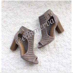 ⭐️NEW!! Taupe Cutout Peep Toe Booties